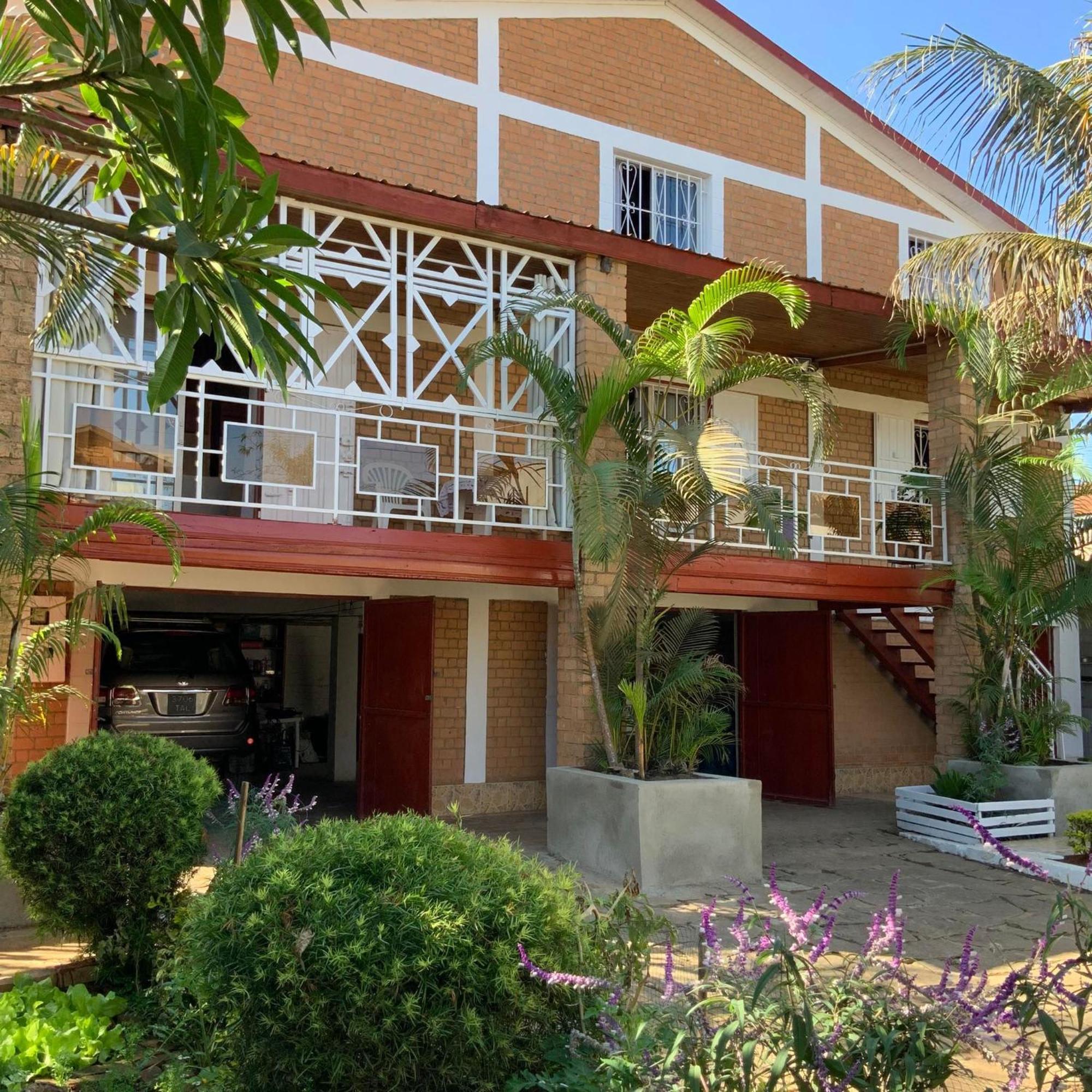 Villa Eden Wood Ivato  Exterior foto